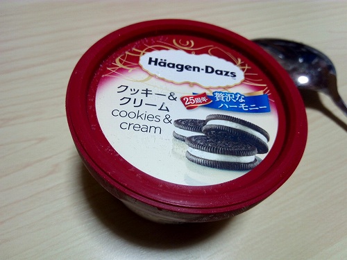 クッキー＆クリームアイスの商品画像