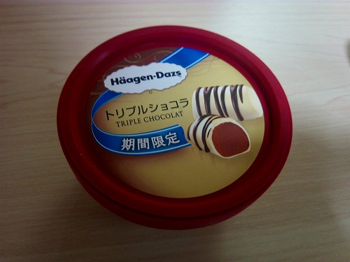 トリプルショコラアイスの商品画像